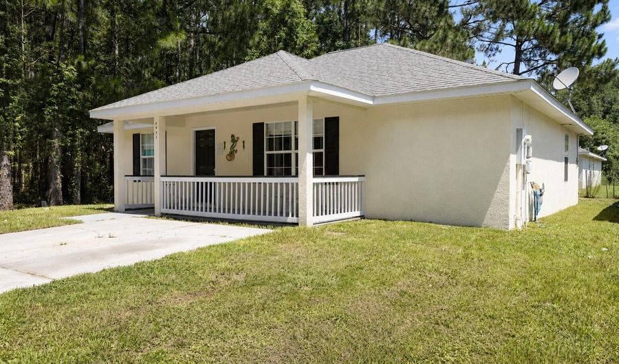 6032 E Oktibbeha St, Bay St. Louis, MS 39520 - 3 Beds, 2 Bath