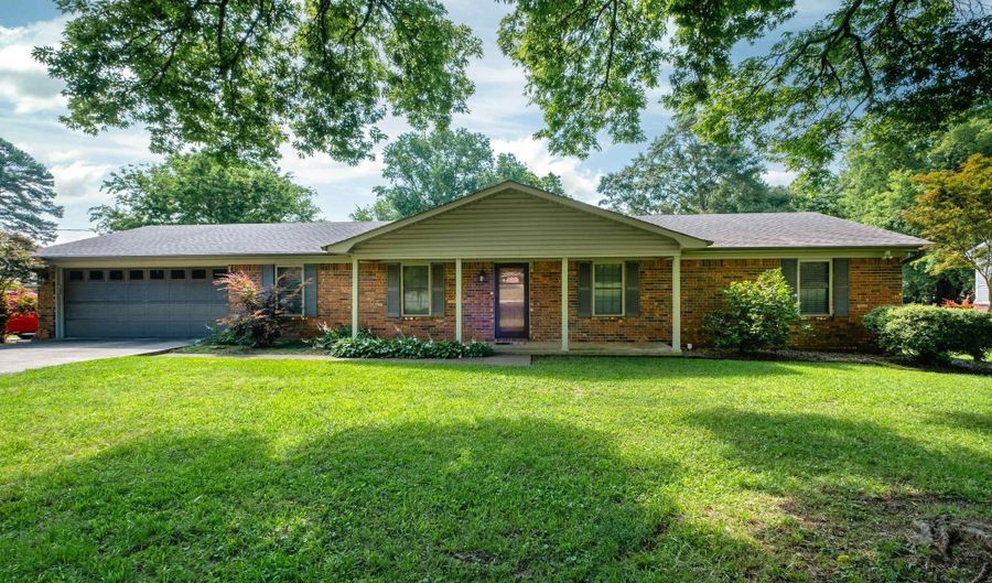 304 Dogwood Dr, Benton, AR 72019 - 4 Beds, 3 Bath
