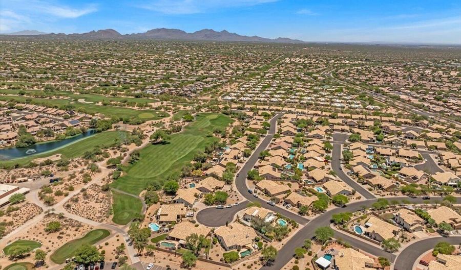 4402 E BARWICK Dr, Cave Creek, AZ 85331 - 5 Beds, 3 Bath