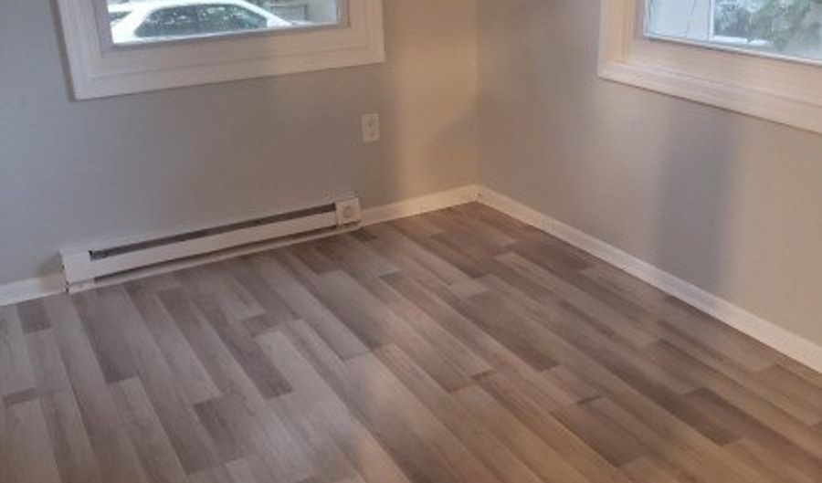 164 Coon Den Rd, Alloway, NJ 07422 - 3 Beds, 1 Bath