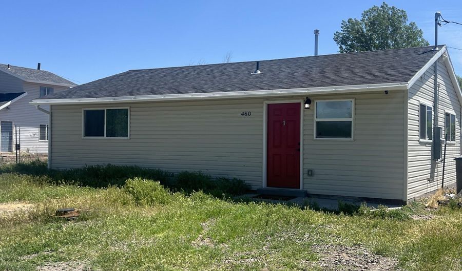 460 N 300 St, Beaver, UT 84713 - 2 Beds, 2 Bath