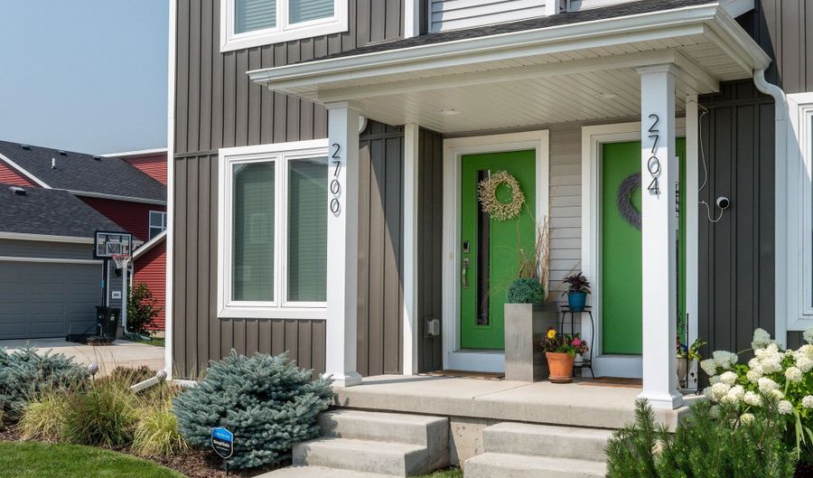 2700 Spark St, Fitchburg, WI 53711 - 2 Beds, 3 Bath