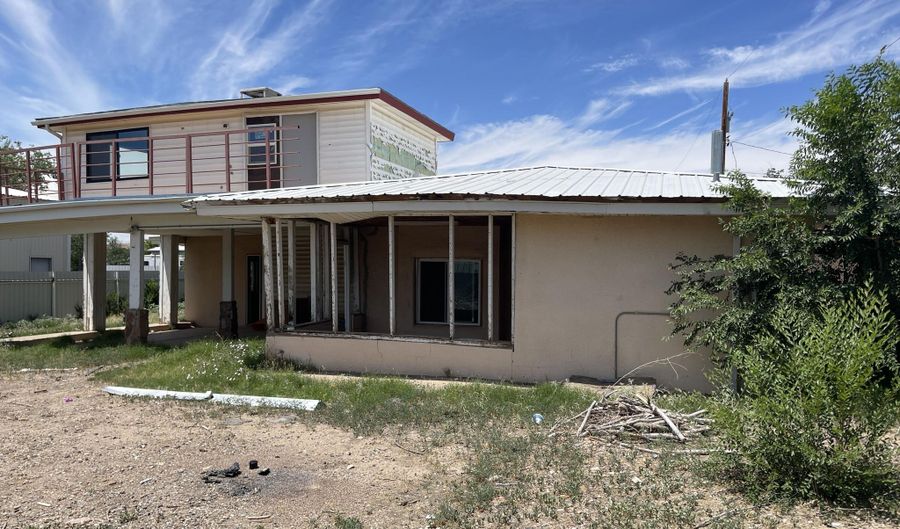 419 S 10TH St, Belen, NM 87002 - 4 Beds, 2 Bath