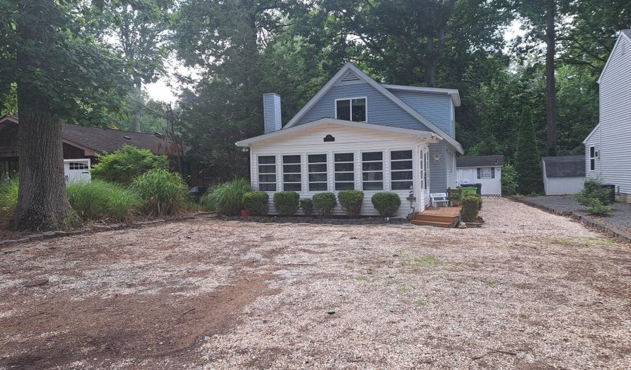 23020 LINDEN Dr, Lewes, DE 19958 - 3 Beds, 2 Bath