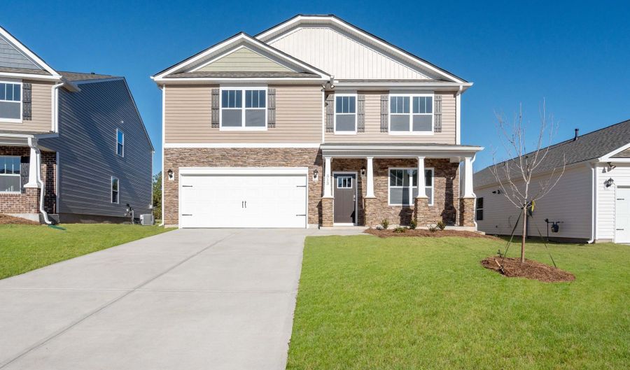 1139 White Willow Dr, Spartanburg, SC 29303 - 5 Beds, 3 Bath