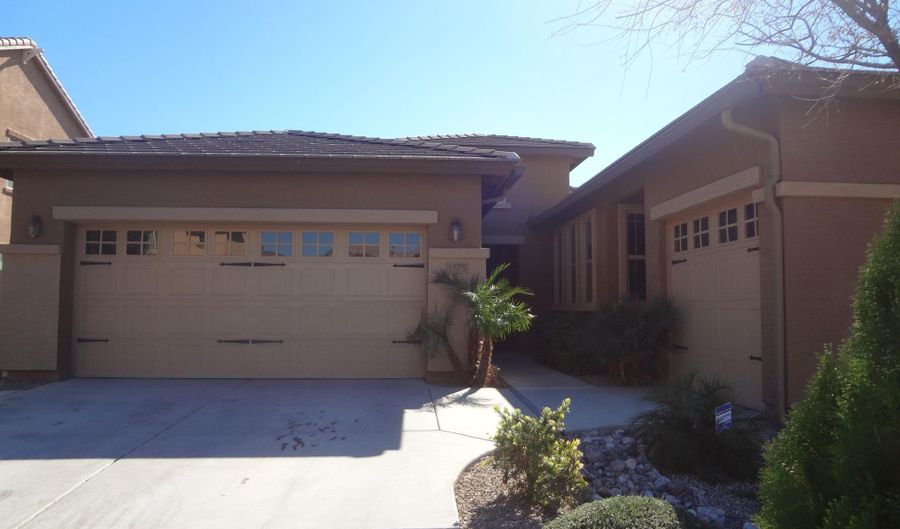 1575 W PELICAN Ct, Chandler, AZ 85286 - 3 Beds, 2 Bath