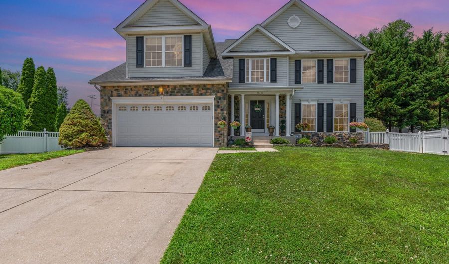 416 SALVIA Ct, Bel Air, MD 21015 - 6 Beds, 4 Bath