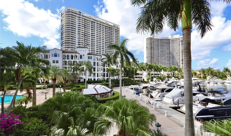 3900 Island Blvd B204, Aventura, FL 33160 - 2 Beds, 3 Bath