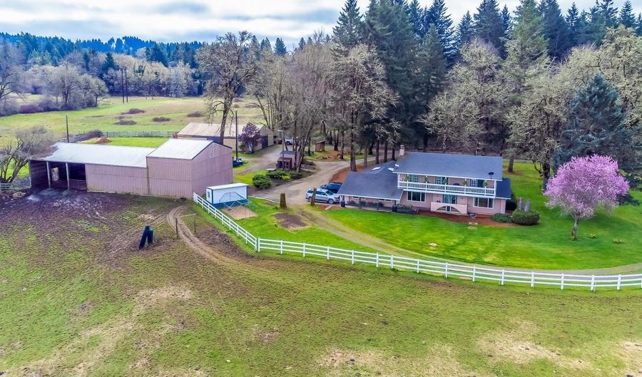 26718 CANTRELL Rd, Eugene, OR 97402 - 4 Beds, 3 Bath