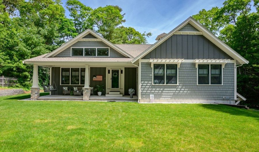 14 Valley Brook Rd, Barnstable, MA 02632 - 3 Beds, 3 Bath