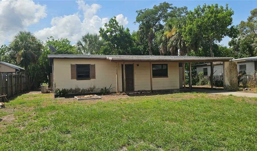 6023 FLORA Ter, Apollo Beach, FL 33572 - 2 Beds, 1 Bath