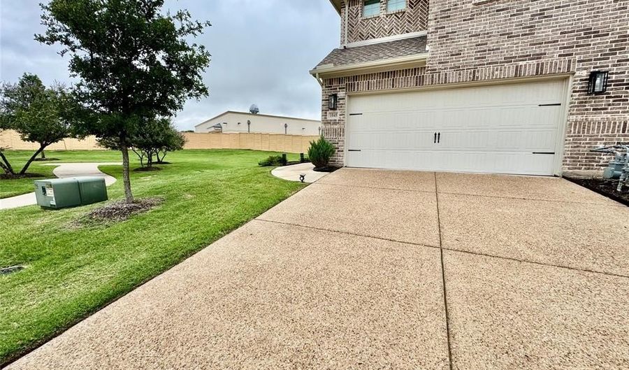 1045 Keswick Dr, Allen, TX 75002 - 3 Beds, 3 Bath