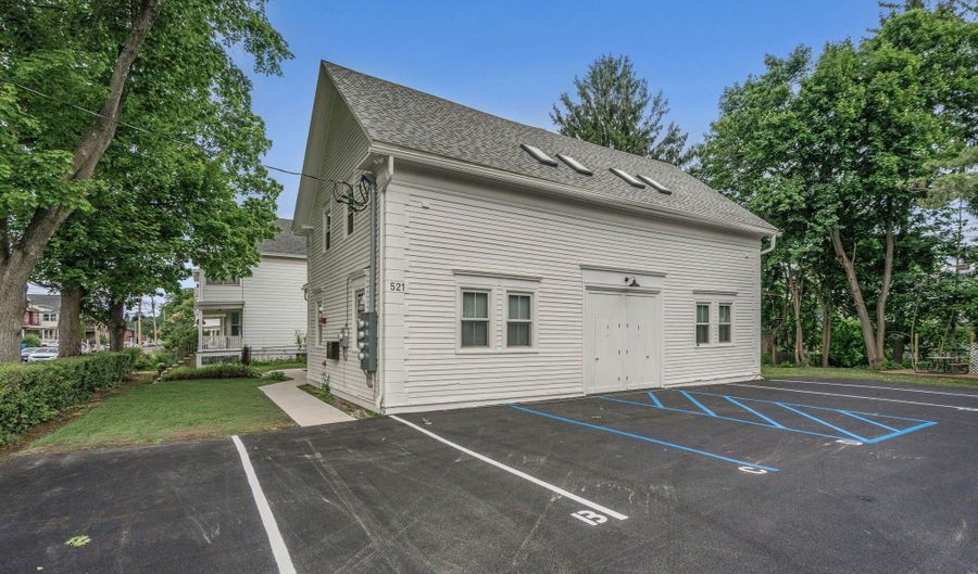 521 Warren St 3, Albany, NY 12208 - 2 Beds, 1 Bath