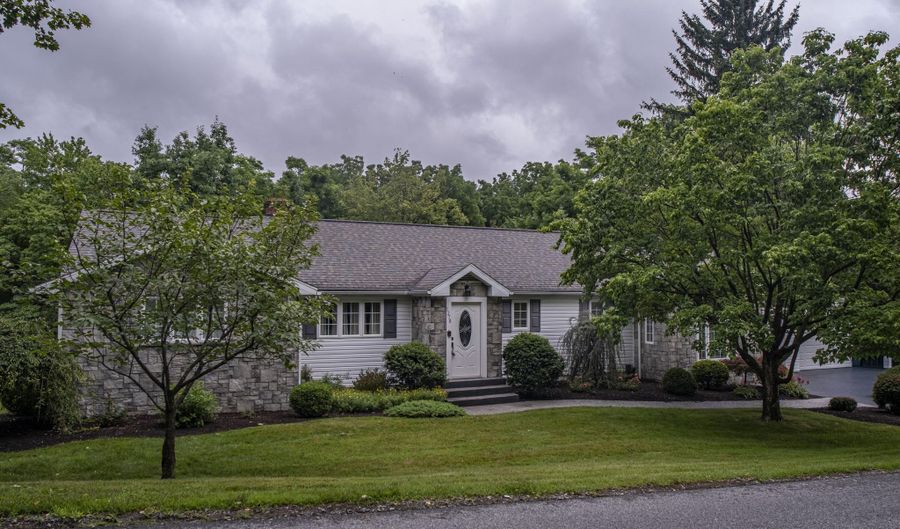 1278 Poland Ave, Altoona, PA 16601 - 3 Beds, 3 Bath