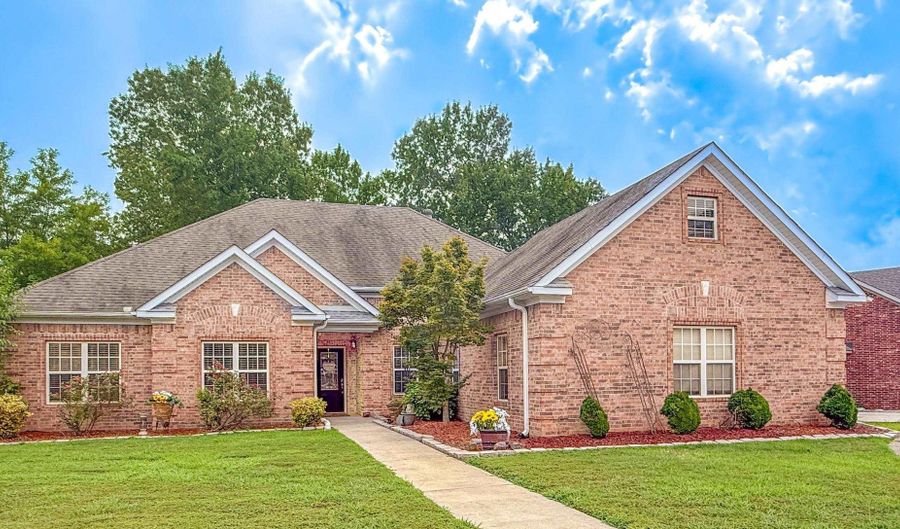 105 Valderrama Dr, Benton, AR 72015 - 4 Beds, 3 Bath