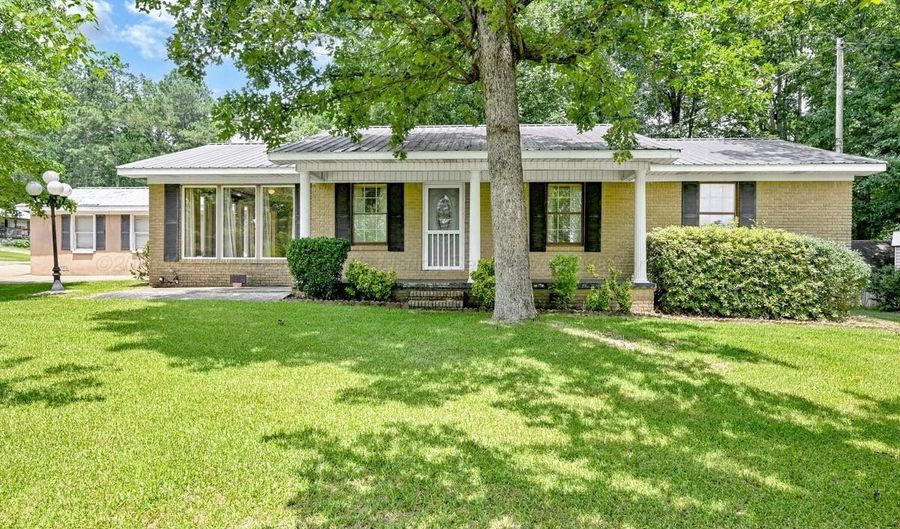 210 PALMERA Rd, Addison, AL 35540 - 2 Beds, 2 Bath