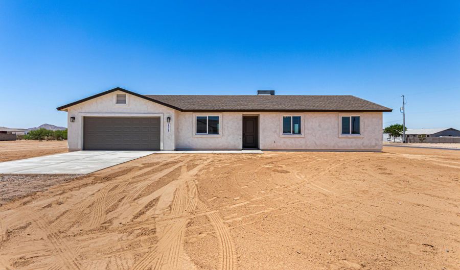 20329 W CARVER Rd, Buckeye, AZ 85326 - 3 Beds, 2 Bath