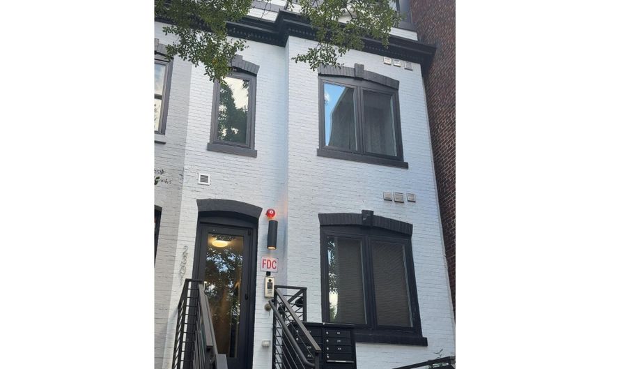 2301 ONTARIO Rd NW 101, Washington, DC 20009 - 1 Beds, 1 Bath