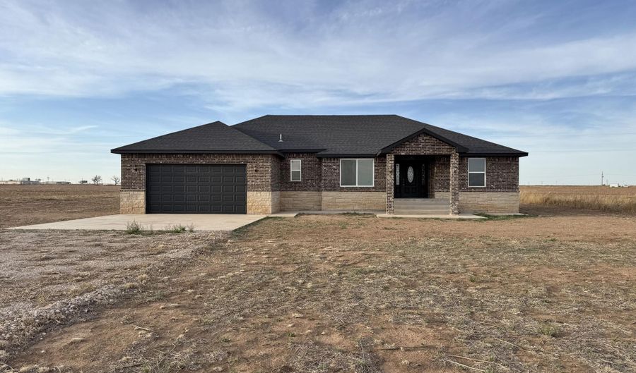 6873 N Bulldog St, Anton, TX 79313 - 4 Beds, 3 Bath
