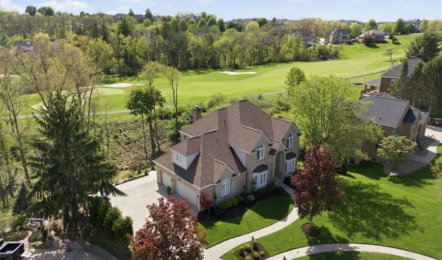 218 Chesapeake Dr, Adams Twp., PA 15044 - 5 Beds, 5 Bath