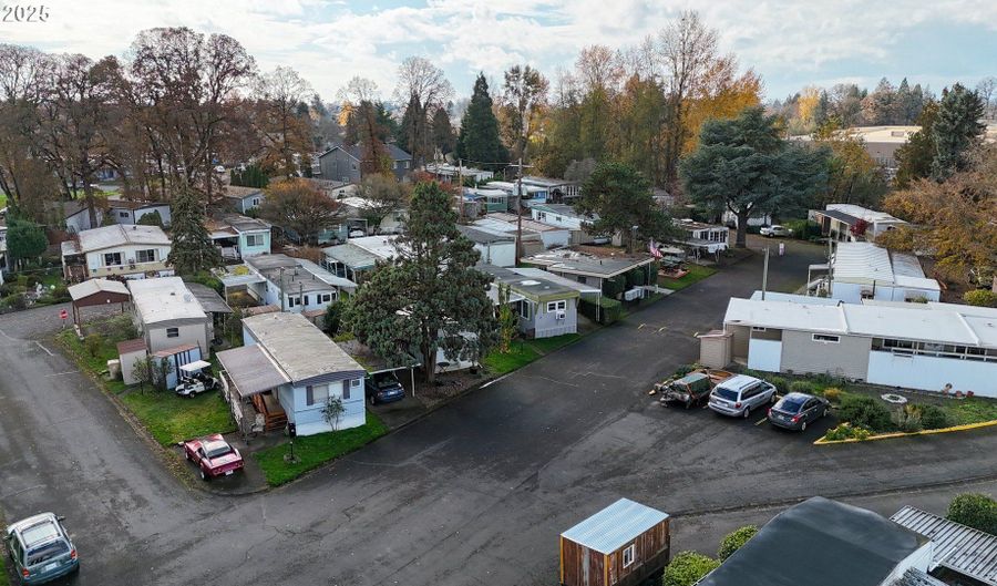 1010 GEARY St 21, Albany, OR 97322 - 1 Beds, 1 Bath