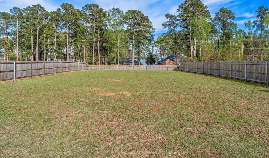63 Turtle Creek Dr, Benton, LA 71006 - 4 Beds, 3 Bath