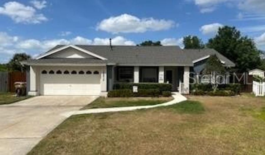 15939 LAKE ORIENTA Ct, Clermont, FL 34711 - 3 Beds, 2 Bath