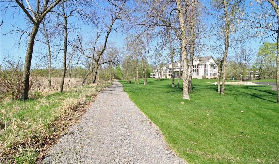 2701 Arrowwood Dr NW, Alexandria, MN 56308 - 3 Beds, 4 Bath