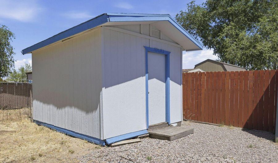 960 TUMBLEWEED Dr, Chino Valley, AZ 86323 - 2 Beds, 2 Bath