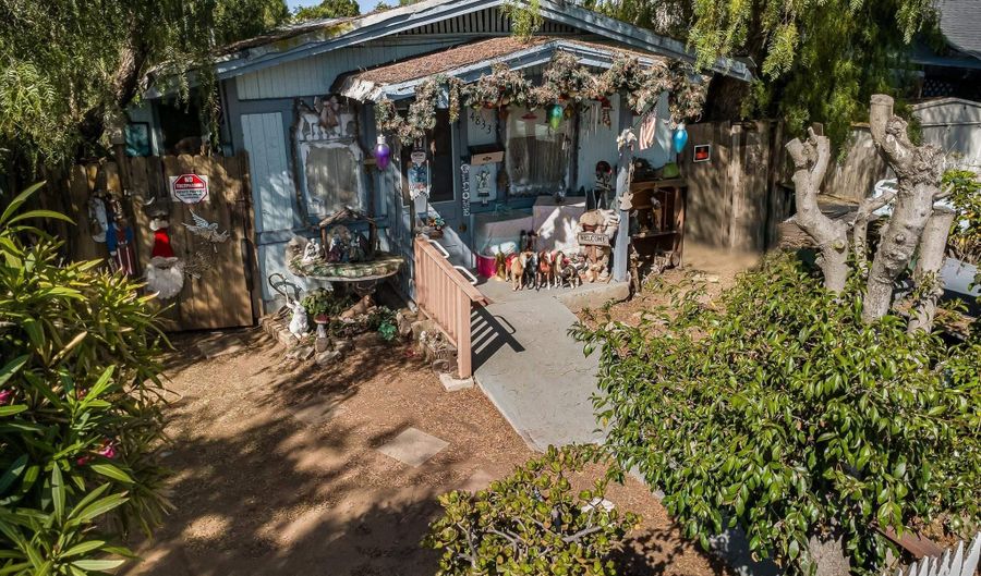 4833 Wightman St, San Diego, CA 92105 - 2 Beds, 1 Bath