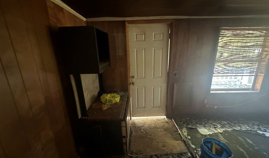 7 November Rd, Ashford, AL 36312 - 2 Beds, 1 Bath