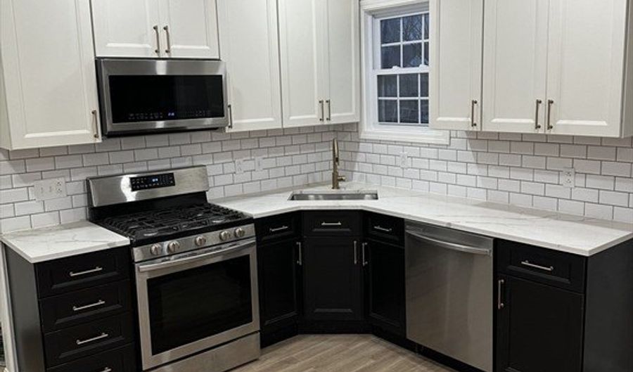83 Corbet St 1, Boston, MA 02124 - 1 Beds, 1 Bath