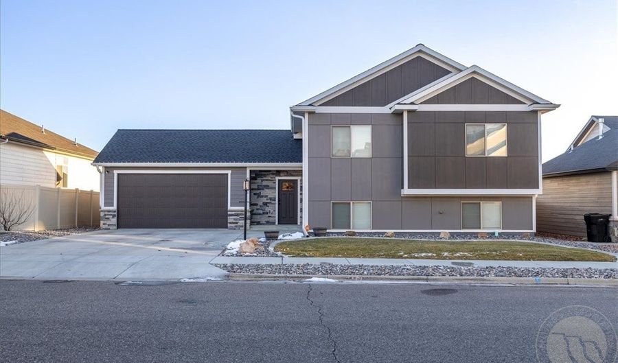 5230 Chapel Hill Dr, Billings, MT 59106 - 3 Beds, 3 Bath