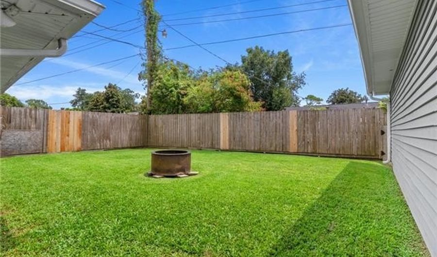 133 FELICIA Dr, Avondale, LA 70094 - 3 Beds, 2 Bath