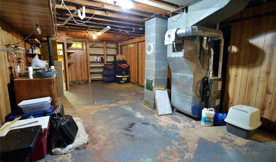 2320 Hayden Ave, Altoona, WI 54720 - 4 Beds, 2 Bath