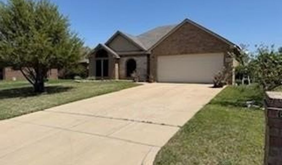 1013 Christine St, Keene, TX 76031 - 3 Beds, 2 Bath