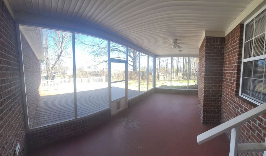 50 HENDERSON Cv, Atoka, TN 38004 - 3 Beds, 2 Bath