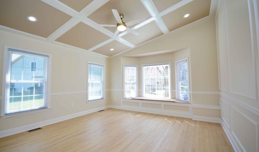 2501 EASTERN POINT Ct, Annapolis, MD 21401 - 3 Beds, 4 Bath