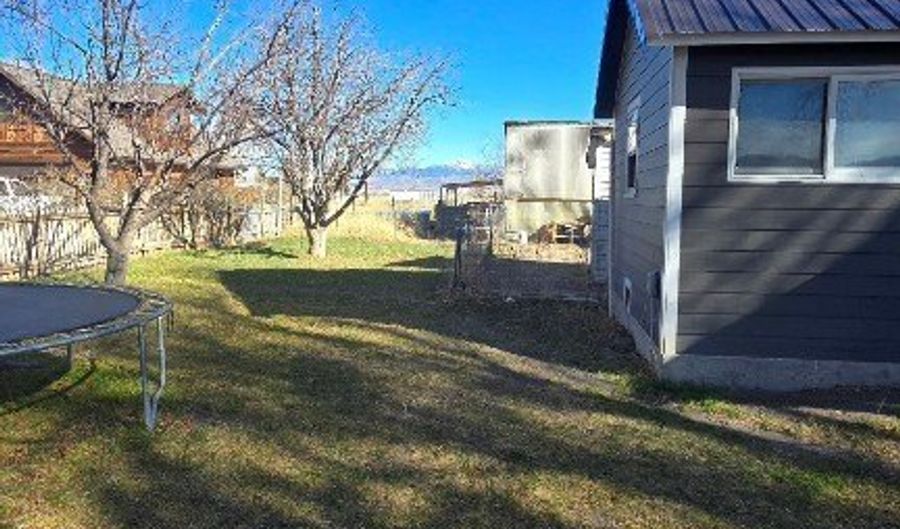 5 Front St, Alder, MT 59710 - 4 Beds, 2 Bath
