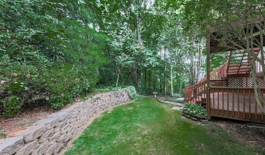 3007 Clove Tree Ln, Woodstock, GA 30189 - 4 Beds, 3 Bath
