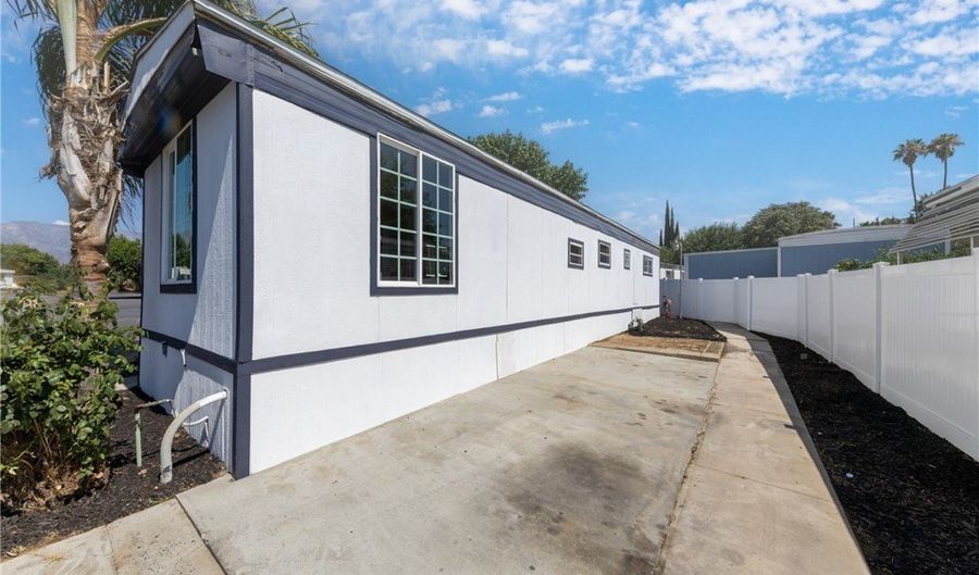 33848 Avenue G 50, Yucaipa, CA 92399 - 2 Beds, 1 Bath