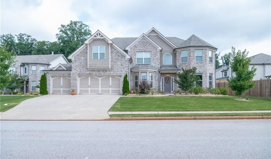 3739 In Bloom Way, Auburn, GA 30011 - 5 Beds, 4 Bath
