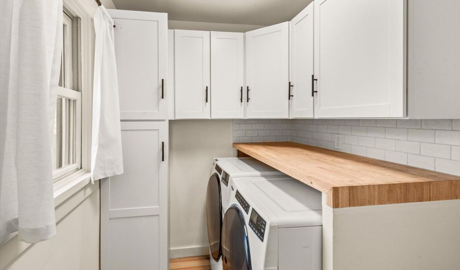 500 W Francis St, Aspen, CO 81611 - 6 Beds, 4 Bath