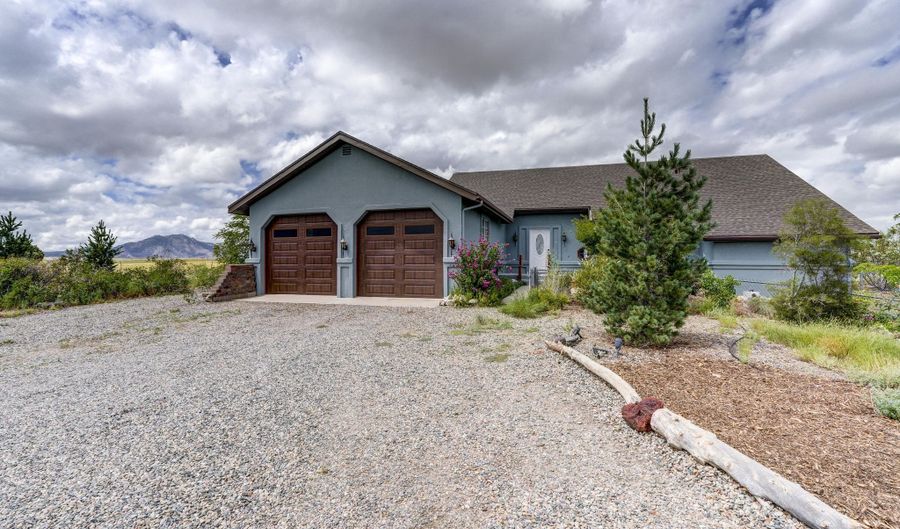 1900 S State Route 89 Hwy, Chino Valley, AZ 86323 - 4 Beds, 4 Bath
