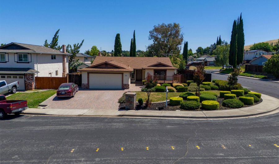 2300 Wildwood Ct, Antioch, CA 94509 - 3 Beds, 2 Bath