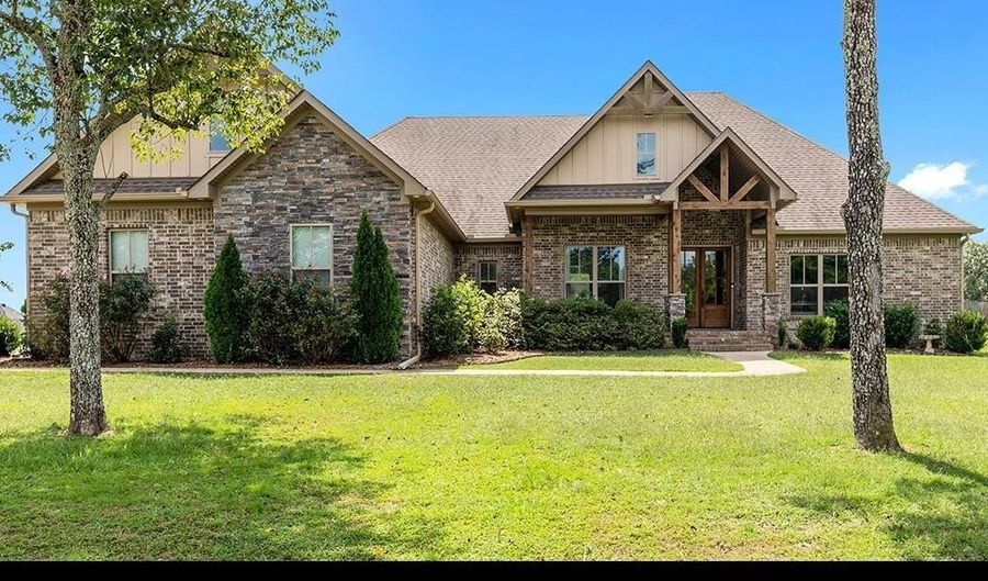 4033 Vineyard Way, Alexander, AR 72002 - 4 Beds, 3 Bath