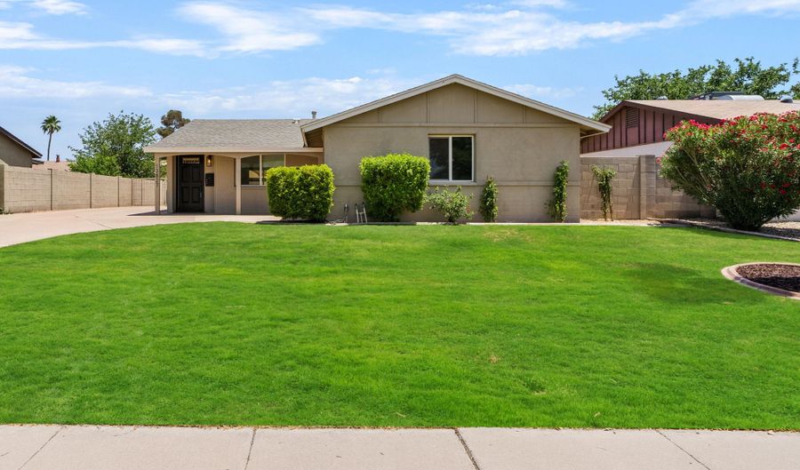 13827 N 37TH Pl, Phoenix, AZ 85032 - 3 Beds, 2 Bath