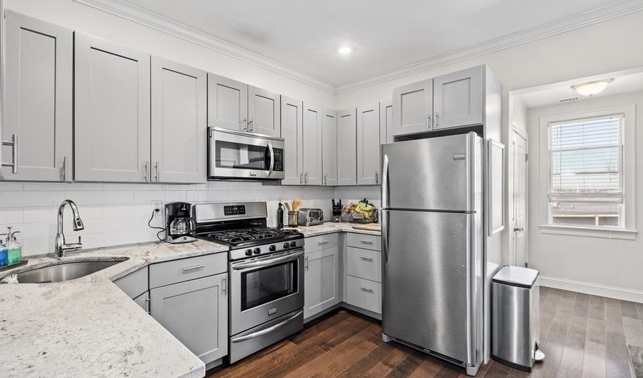 64 Byron 3, Boston, MA 02128 - 3 Beds, 2 Bath