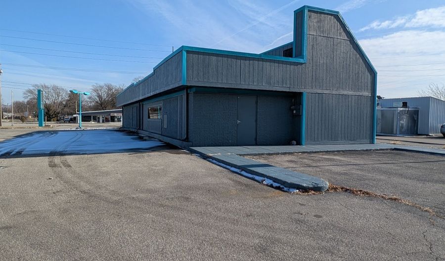 905 S Scatterfield Rd, Anderson, IN 46012 - 0 Beds, 0 Bath