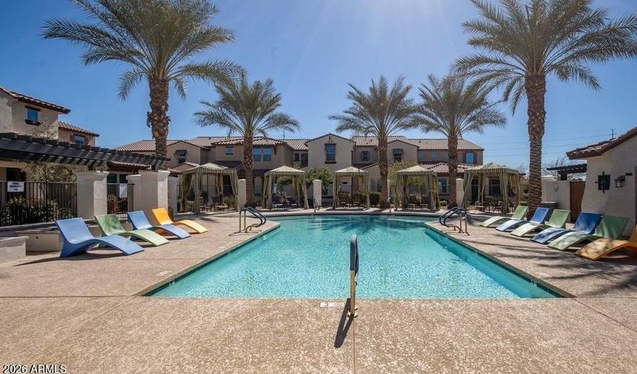3855 S MCQUEEN Rd 21, Chandler, AZ 85286 - 3 Beds, 3 Bath